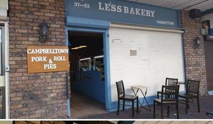 Le'ss Bakery blue shopfront in Campbelltown